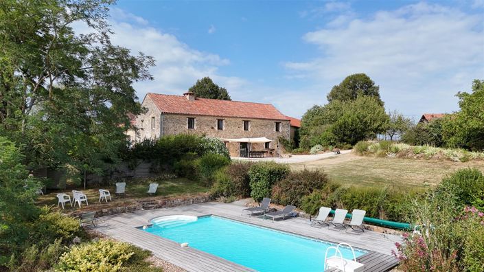 Image No.21-10 Bed House for sale