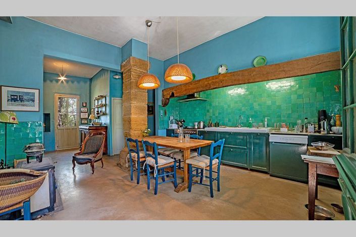 Image No.14-6 Bed House for sale