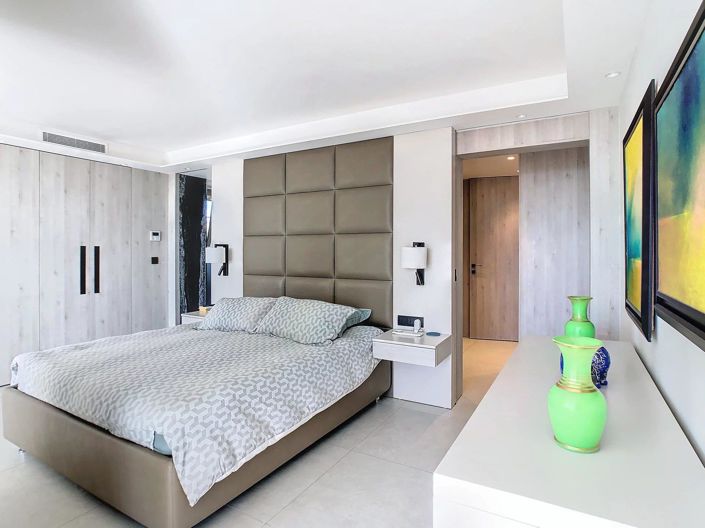 Image No.11-3 Bed Apartment for sale