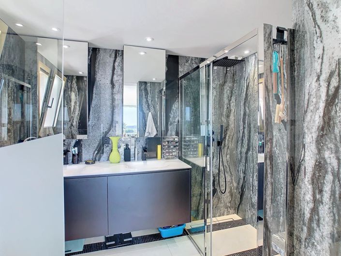 Image No.14-3 Bed Apartment for sale