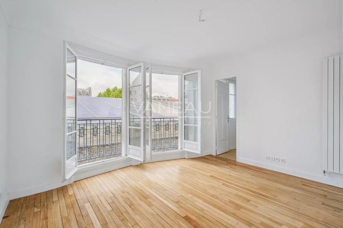 Image No.15-3 Bed Apartment for sale