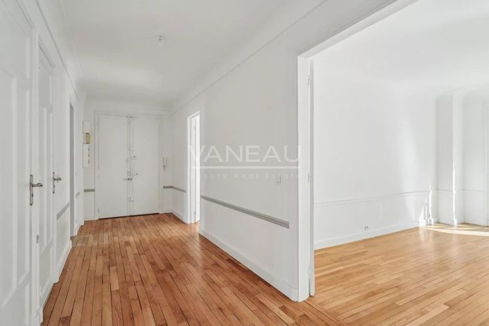 Image No.9-3 Bed Apartment for sale