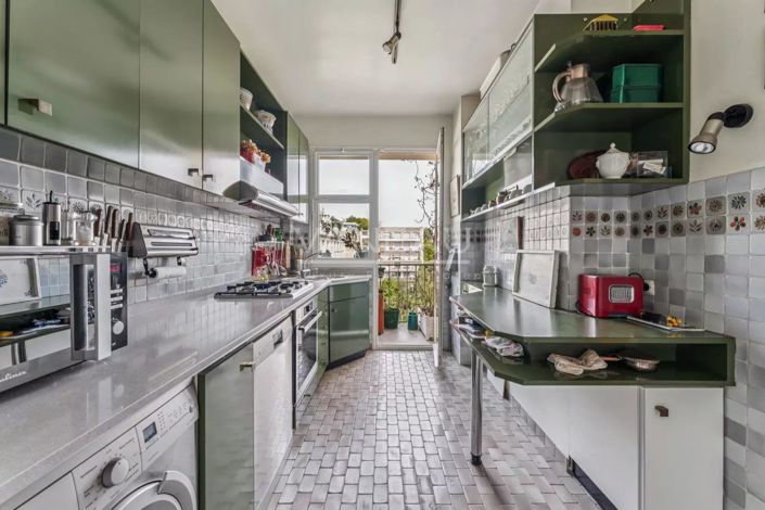 Image No.11-2 Bed Apartment for sale