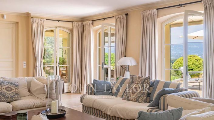 Image No.8-Maison de 4 chambres à vendre à Mougins