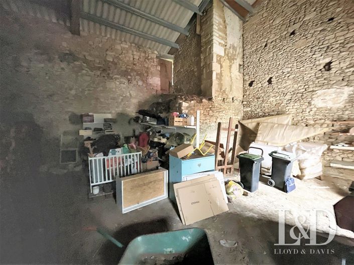 Image No.8-House for sale