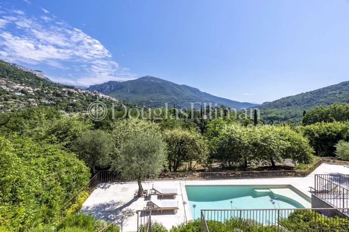 Image No.3-Maison de 4 chambres à vendre à Châteauneuf-Grasse