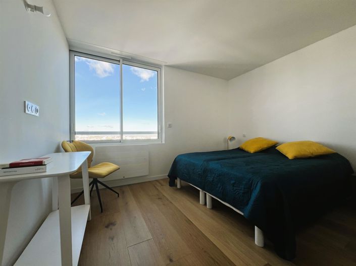 Image No.14-3 Bed Apartment for sale