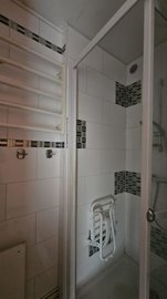 agbu008rmmluxbs111