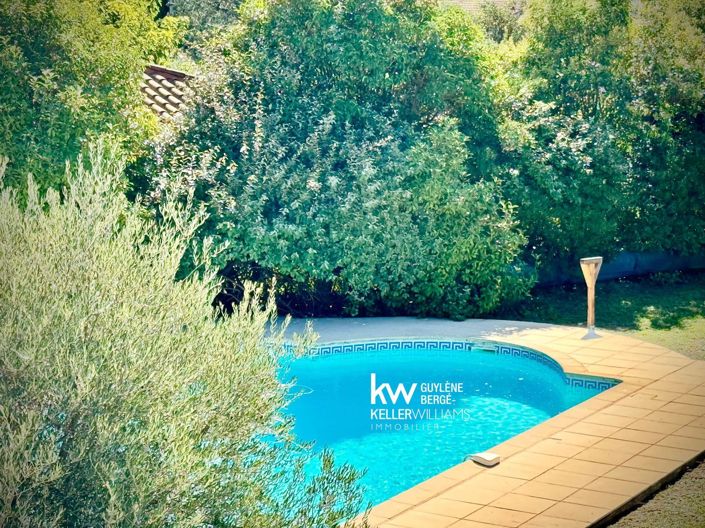 Image No.2-5 Bed House for sale