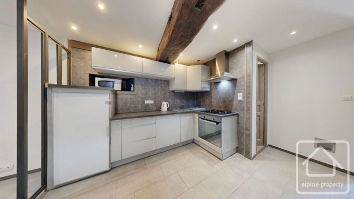 Image No.14-4 Bed Property for sale