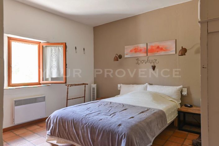 Image No.13-3 Bed House for sale