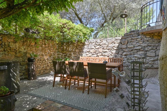 Image No.7-3 Bed House for sale