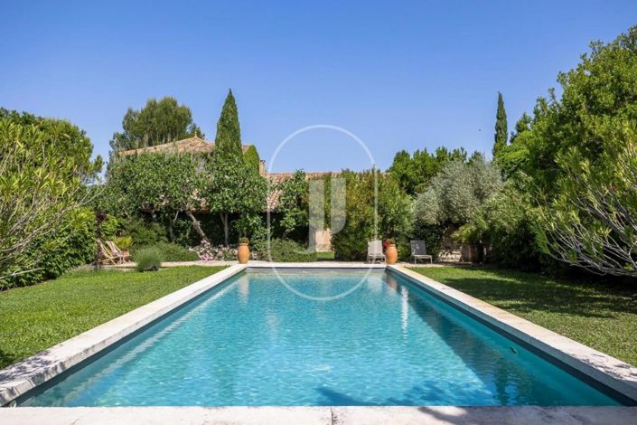 Image No.15-6 Bed House for sale