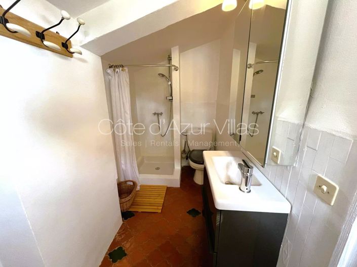 Image No.17-4 Bed House for sale