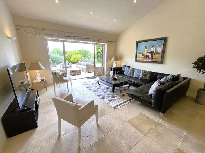 Image No.3-4 Bed House for sale