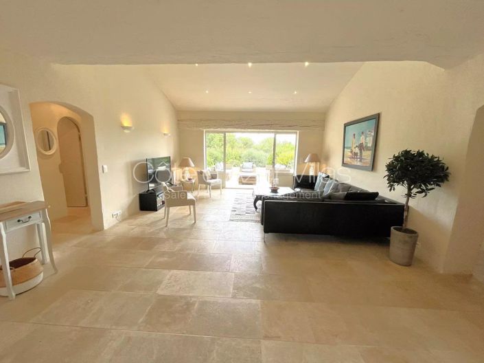 Image No.5-4 Bed House for sale