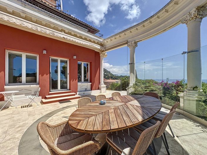 Image No.7-6 Bed House for sale