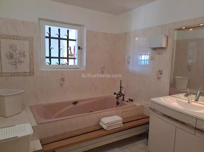 Image No.17-Maison de 6 chambres à vendre à Tourtour