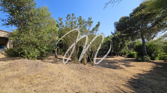 Image No.26-4 Bed House for sale