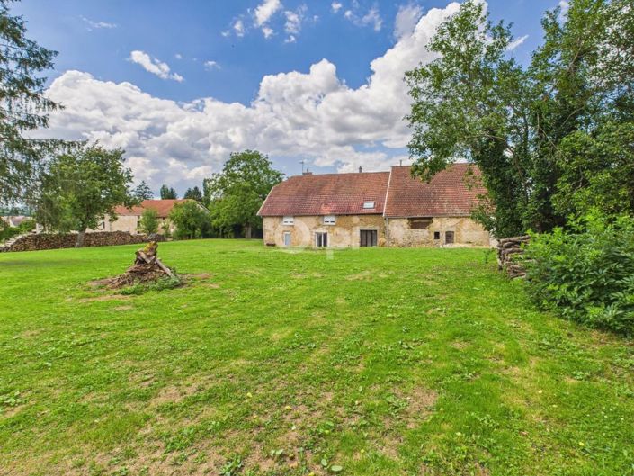 Image No.2-Maison de 5 chambres à vendre à Franche-Comté