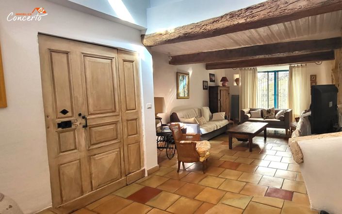 Image No.1-2 Bed House for sale