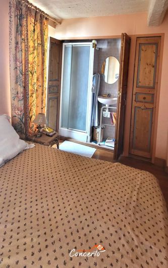 Image No.15-2 Bed House for sale