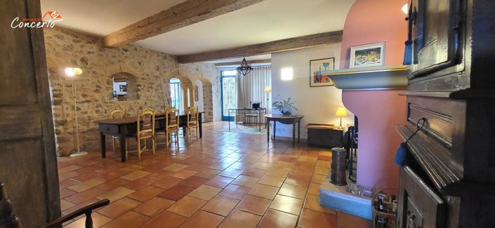 Image No.6-2 Bed House for sale