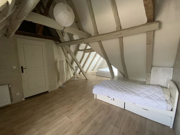 Image No.16-6 Bed House for sale