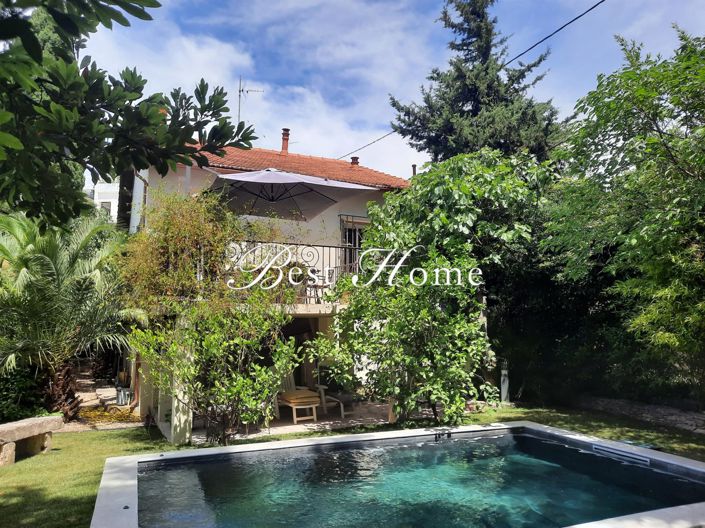 Image No.1-3 Bed House for sale