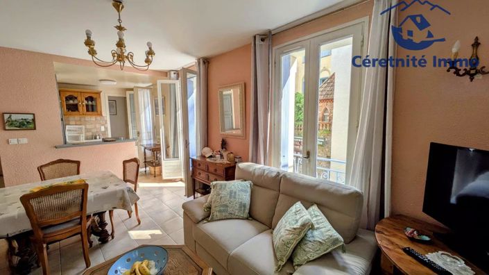 Image No.1-3 Bed House for sale