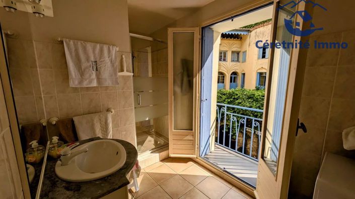 Image No.14-3 Bed House for sale