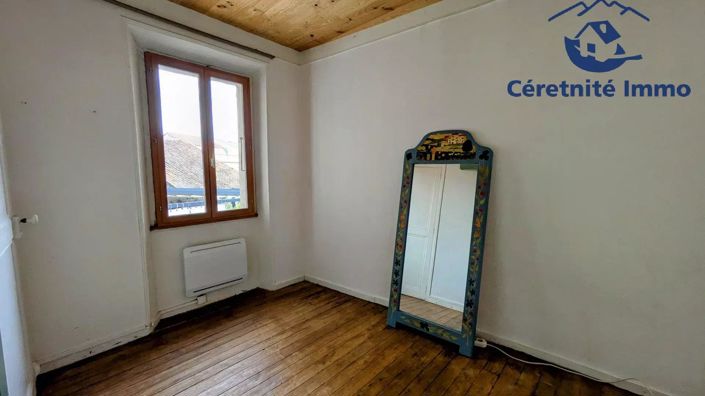 Image No.8-3 Bed House for sale