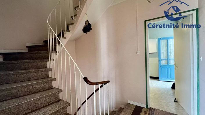 Image No.22-3 Bed House for sale