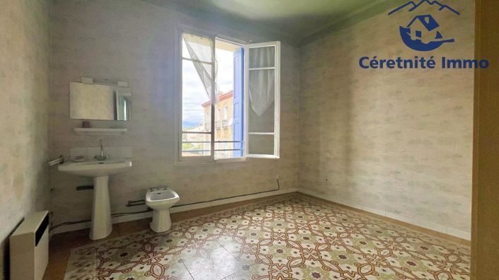 Image No.23-3 Bed House for sale