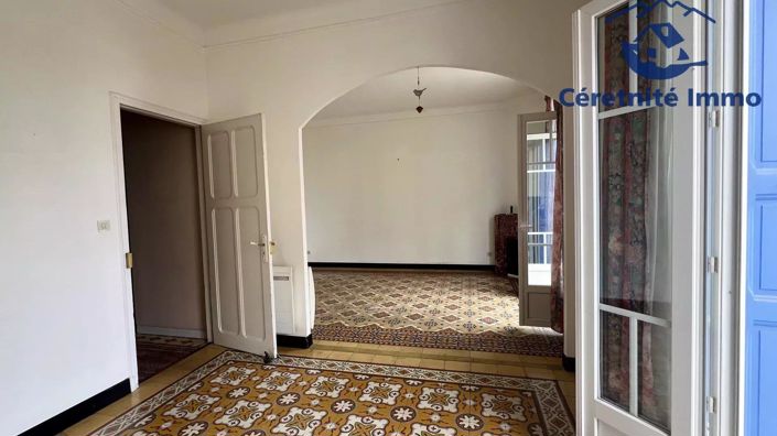 Image No.26-3 Bed House for sale