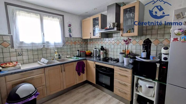 Image No.4-2 Bed House for sale