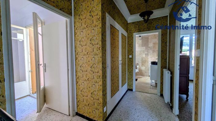 Image No.11-3 Bed House for sale