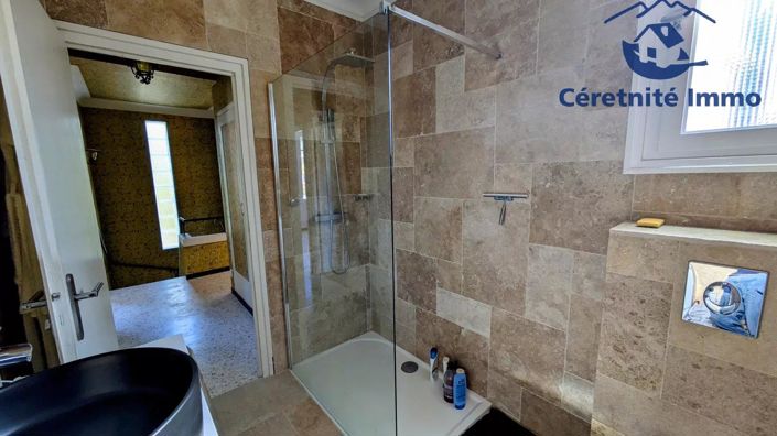 Image No.18-3 Bed House for sale