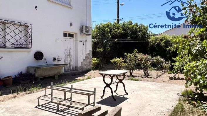 Image No.12-3 Bed House for sale