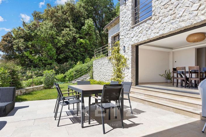 Image No.5-4 Bed House for sale