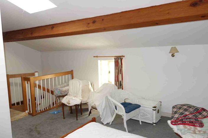 Image No.8-6 Bed House for sale