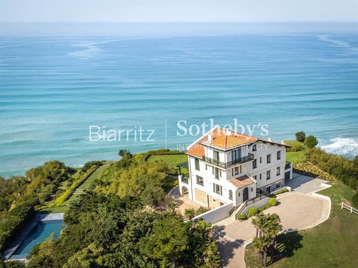 Image No.11-6 Bed House for sale