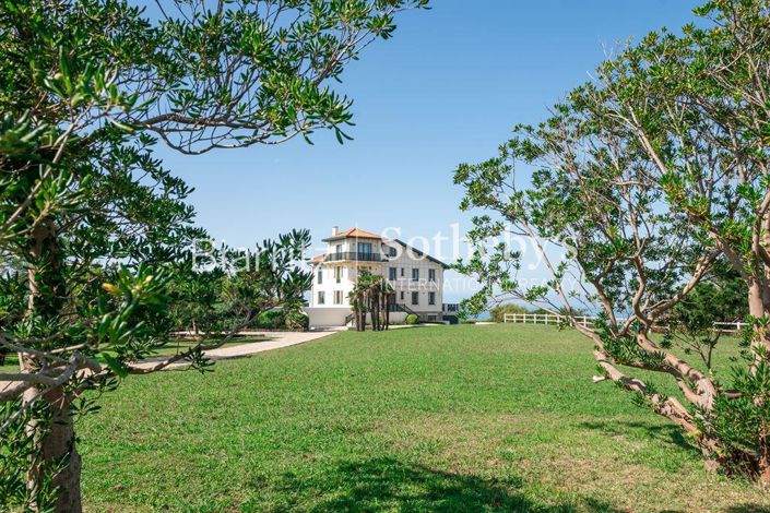 Image No.17-6 Bed House for sale