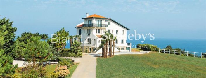 Image No.2-6 Bed House for sale