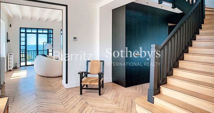 Image No.7-6 Bed House for sale