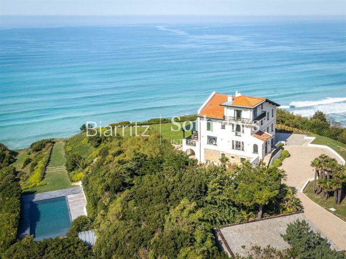 Image No.9-6 Bed House for sale