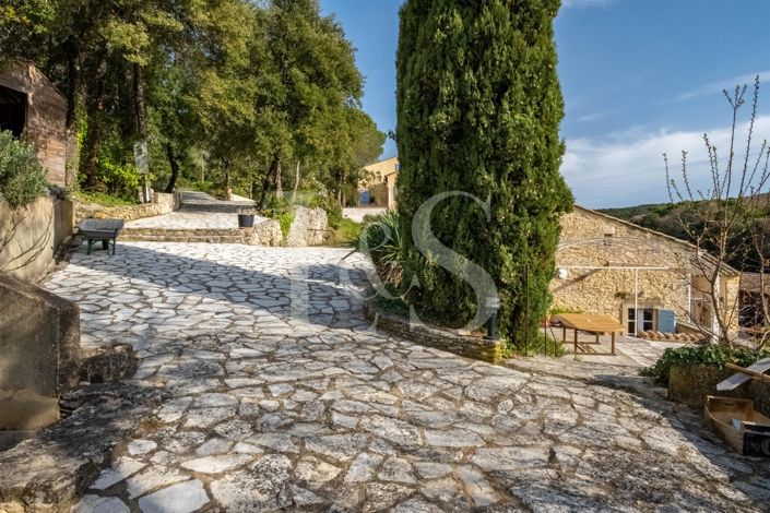 Image No.11-Maison de 6 chambres à vendre à Gard