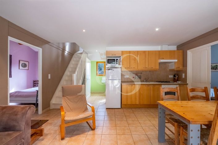 Image No.24-6 Bed House for sale