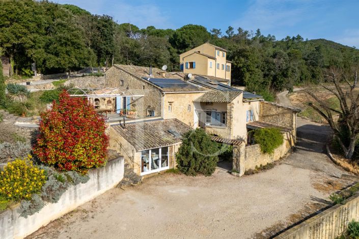 Image No.5-6 Bed House for sale