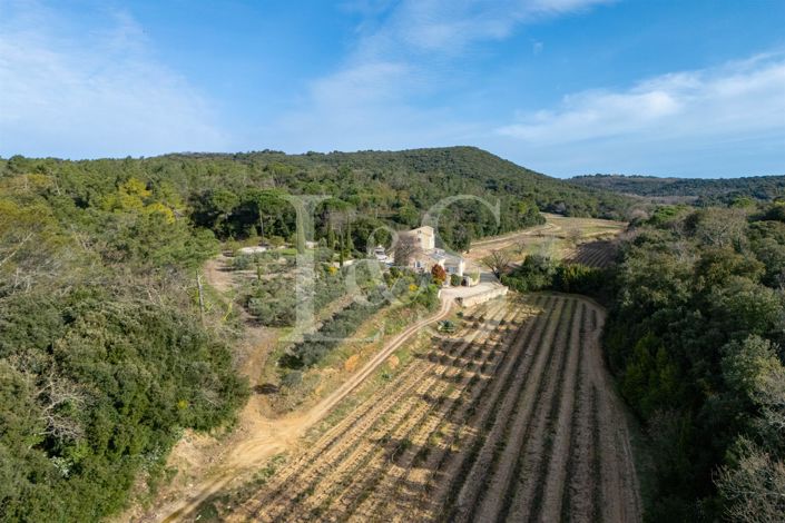 Image No.6-Maison de 6 chambres à vendre à Gard